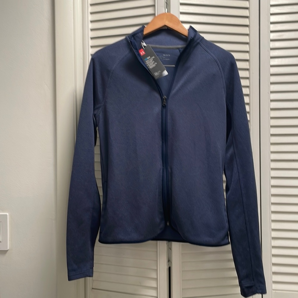 UA golf cold gear jacket